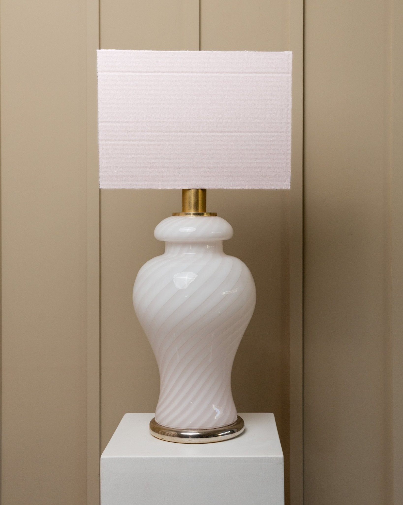 XXL vintage Murano table lamp 70s, soft pink, swirl mid - century design, mouth - blown glass Italy - Bottega Jacobs